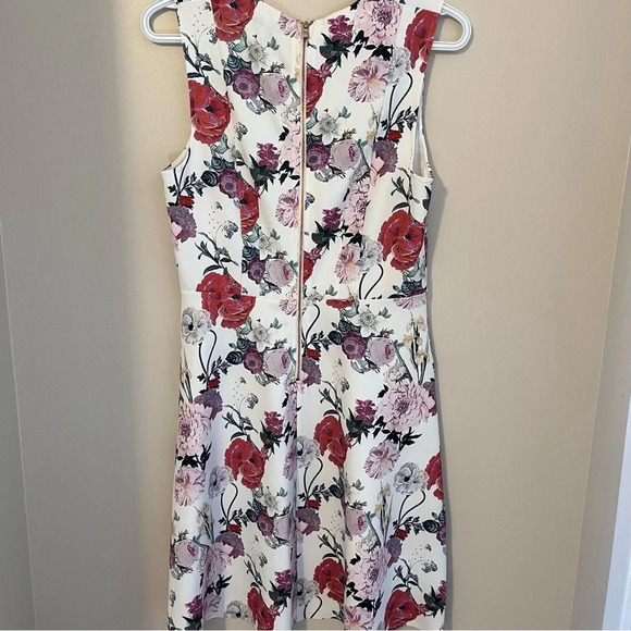 Icone at  Simons Floral Dress - Picture 3 of 5